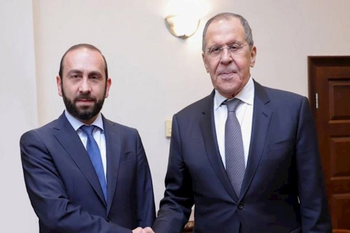Rusiya və Ermənistan XİN başçılarının görüşü BAŞLADI