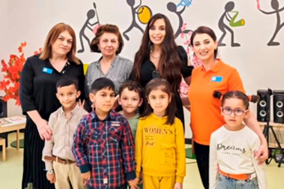 Leyla Əliyeva USG Erkən Müdaxilə Mərkəzində oldu — FOTOLAR