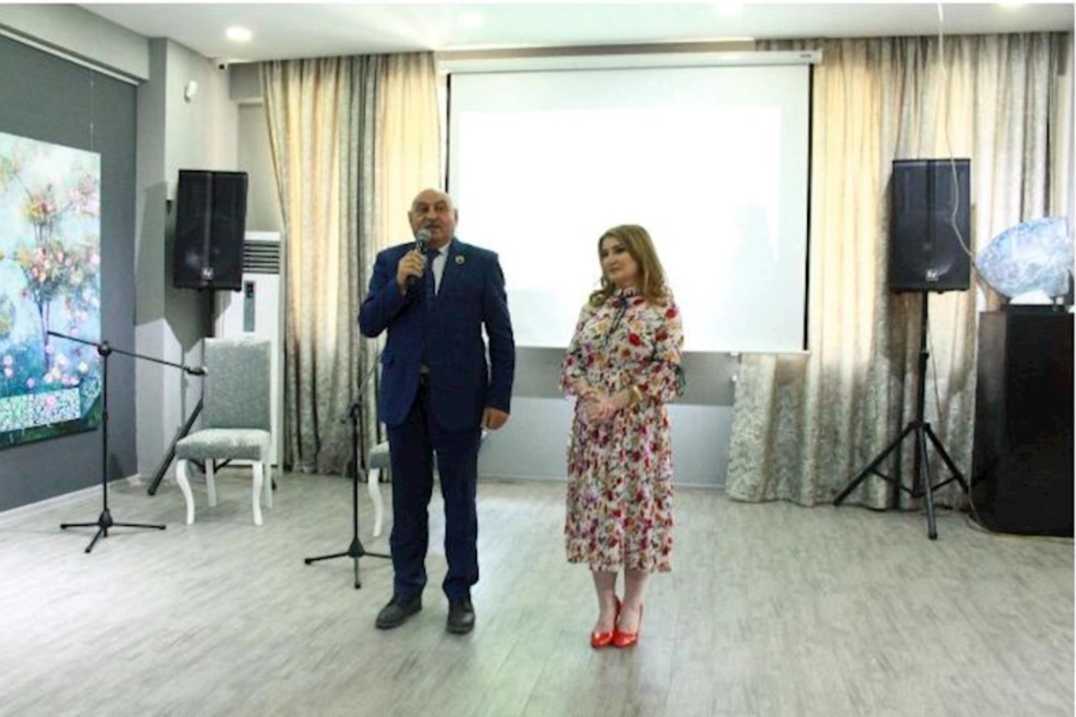 Heydər Əliyevin 100 illik yubileyi çərçivəsində “Heydər Əliyev və Müasir Azərbaycan” mövzusunda konfrans keçirildi — FOTOLAR