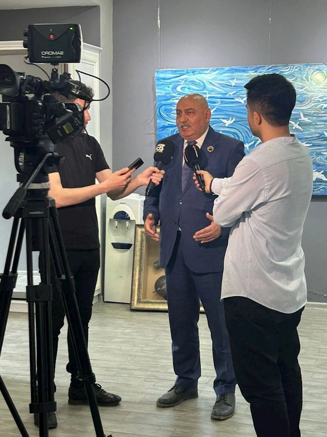 Heydər Əliyevin 100 illik yubileyi çərçivəsində “Heydər Əliyev və Müasir Azərbaycan” mövzusunda konfrans keçirildi — FOTOLAR Heydər Əliyevin 100 illik yubileyi çərçivəsində “Heydər Əliyev və Müasir Azərbaycan” mövzusunda konfrans keçirildi — FOTOLAR