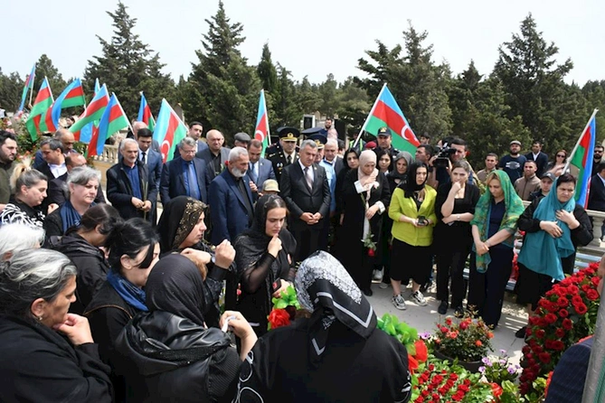 Abşeronda şəhid Vidadi Zalovun anım mərasimi keçirildi — FOTOLAR Abşeronda şəhid Vidadi Zalovun anım mərasimi keçirildi — FOTOLAR