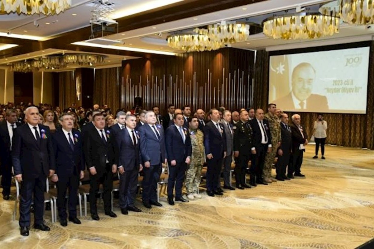 Xətai rayonunda Heydər Əliyevin 100 illiyinə həsr edilmiş möhtəşəm tədbir keçirildi — FOTOLAR