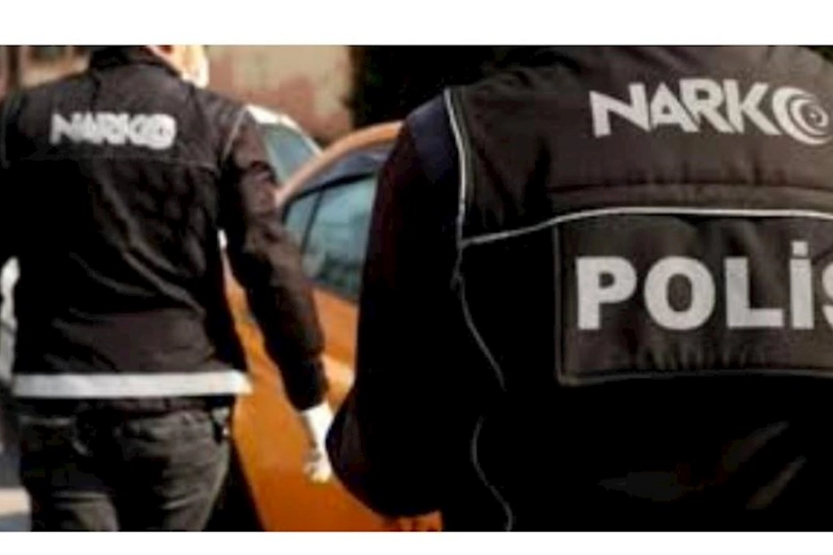Çörəyə narkotik yerləşdirən 2 nəfər həbs edildi — FOTO