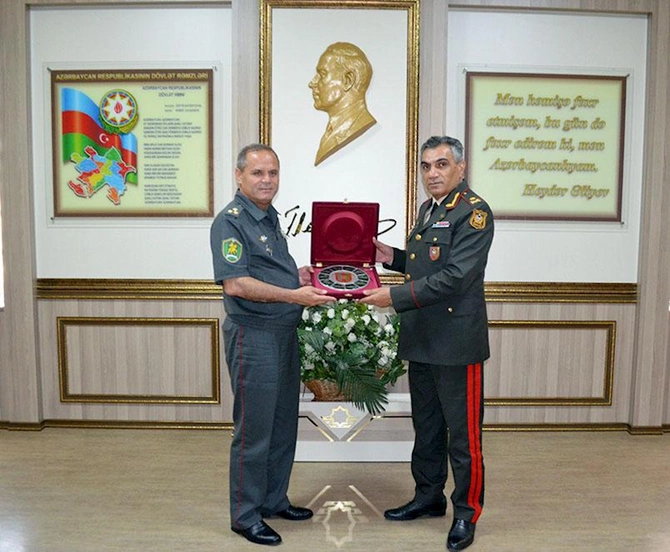 Azərbaycan və Özbəkistan hərbi tibb sahəsində əməkdaşlığı müzakirə ediblər