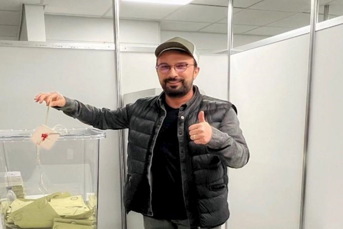 Tarkan səs verdi — Kılıçdaroğlunu dəstəklədi