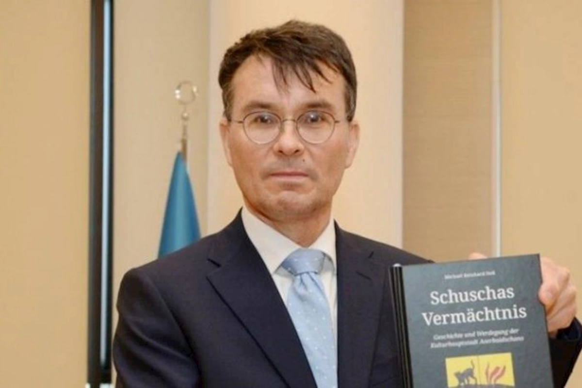 Almaniyalı alim İsveçrədə ermənipərəst jurnalistin iddialarını alt-üst etdi