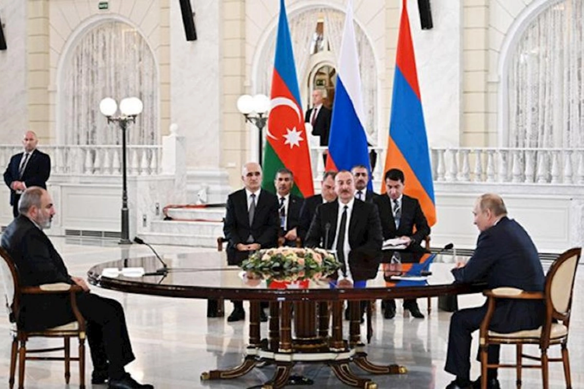 Putin üçtərəfli görüşdən əvvəl İlham Əliyev və Paşinyan ilə ayrılıqda danışacaq — Kreml