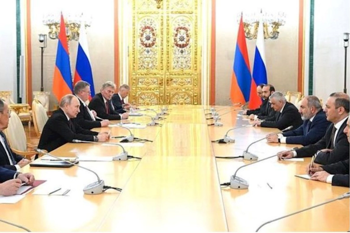 Moskvada Vladimir Putinlə Nikol Paşinyan arasında görüş keçirilir
