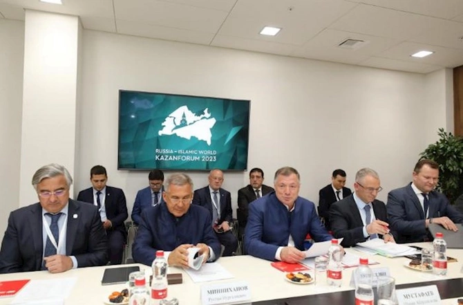 Azərbaycan beynəlxalq iqtisadi forumda təmsil olunub
