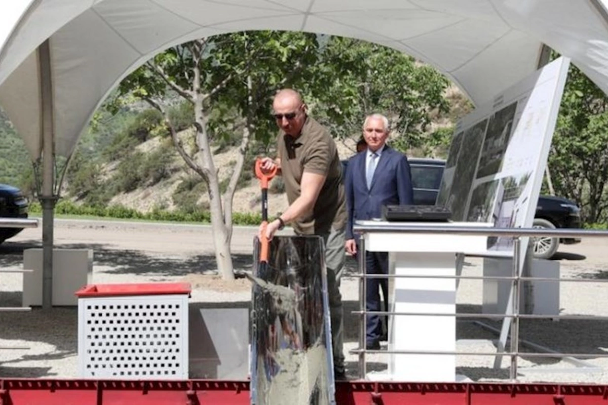 Laçın şəhərində ilk çoxmənzilli yaşayış məhəlləsinin təməli qoyulub