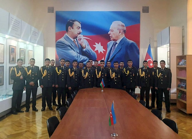 Müstəqillik Günü münasibətilə Azərbaycan Ordusunda silsilə tədbirlər keçirilib — FOTOLAR