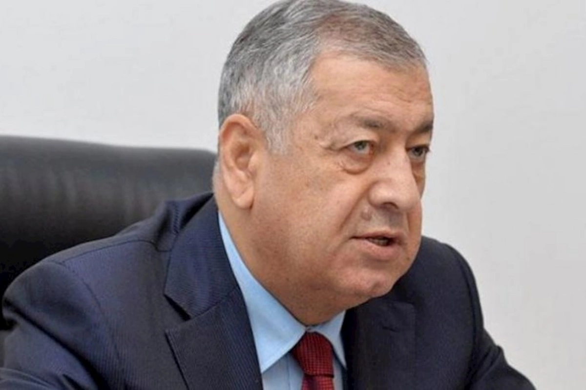 İnşallah tezliklə 50 milyonluq azərbaycanlının arzuları çin olacaq...