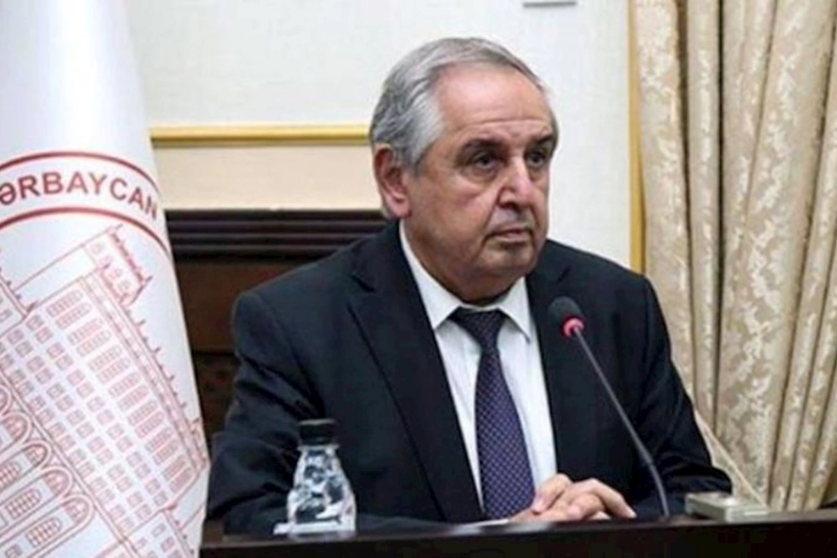 Arif Həşimov Ramiz Mehdiyevin yubileyinə qatılmasına belə cavab verdi: “Nə edə bilərəm?”