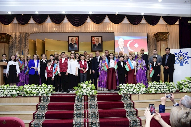 Ürəklərdə yaşayan dahi — FOTO