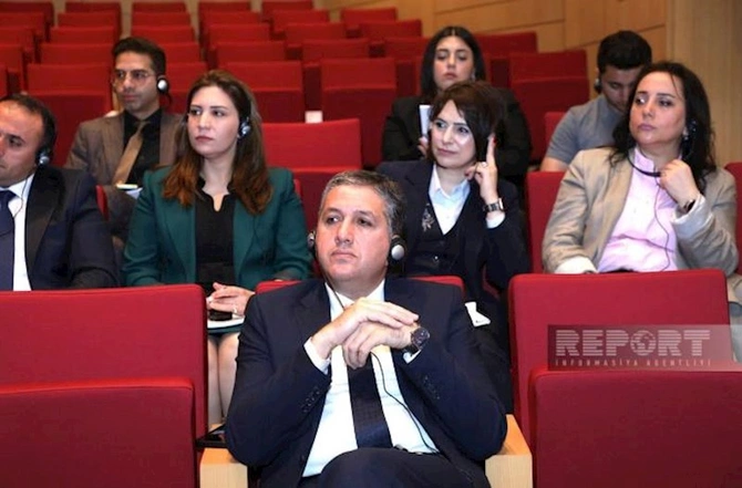 Mətbuat xidmətlərinin rəhbərləri üçün master-klass təşkil olunub — FOTOLAR Mətbuat xidmətlərinin rəhbərləri üçün master-klass təşkil olunub — FOTOLAR