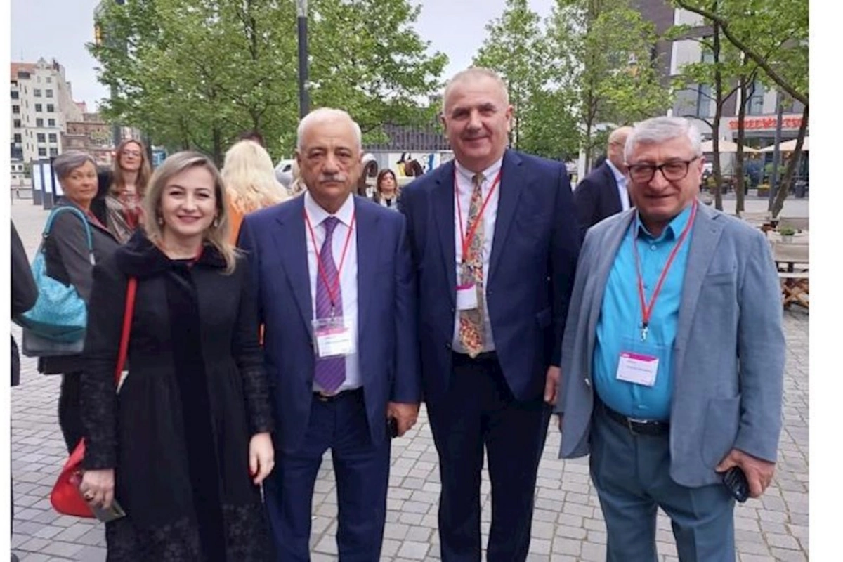 Səttar Möhbalıyev Avropa Həmkarlar İttifaqları Konfederasiyasının qurultayında iştirak etdi — FOTOLAR