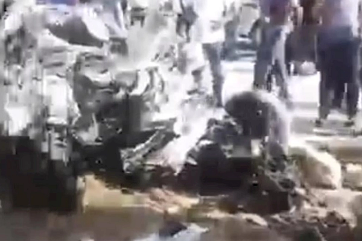 Bakıda “Prius”un törətdiyi DƏHŞƏTLİ QƏZA: Sürücünün bədəni hissələrə ayrıldı — VİDEO