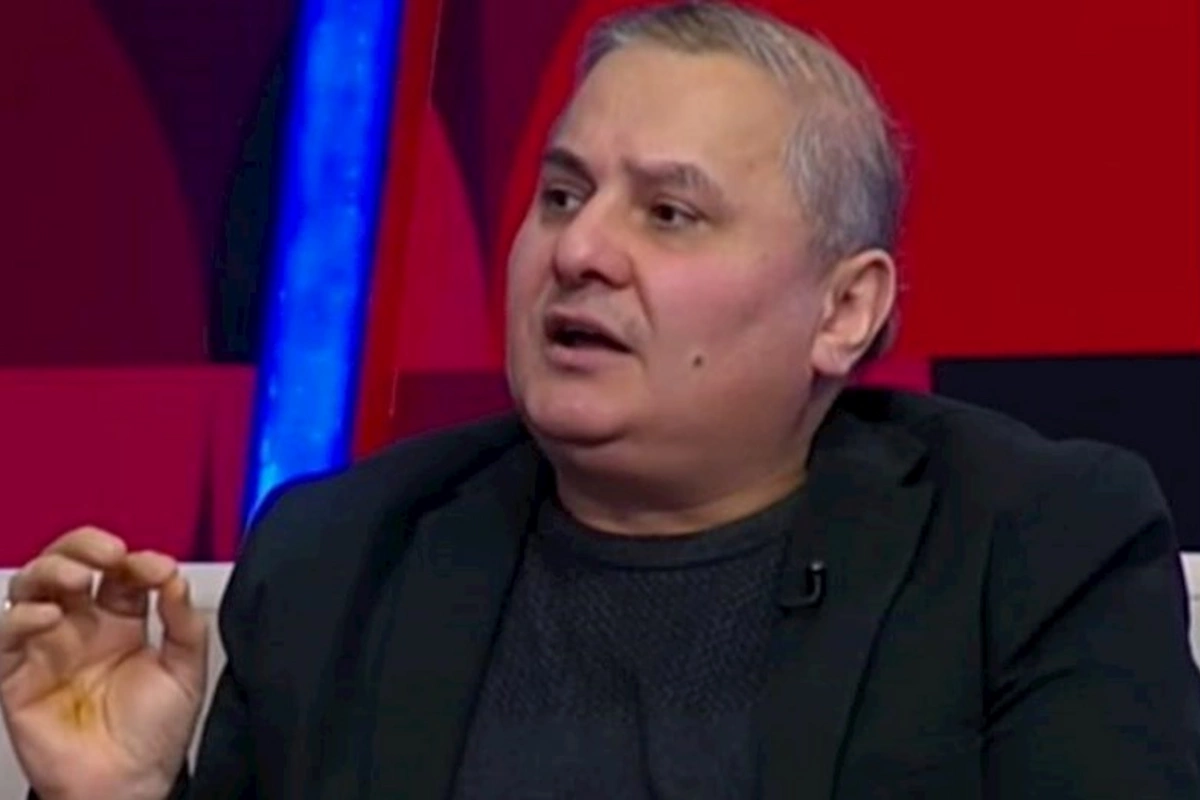 Aydın Xan: Piyada keçidindən keçməyənlər rayonlulardır... Düzgün geyinmirlər!