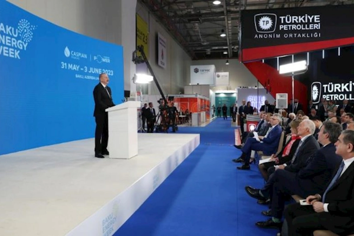 Azərbaycan çalışır ki, geridə qalmasın, lider olsun — Prezident