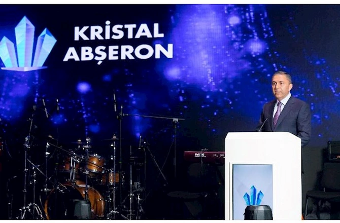 “Kristal Abşeron” 20 yaşını qeyd edir