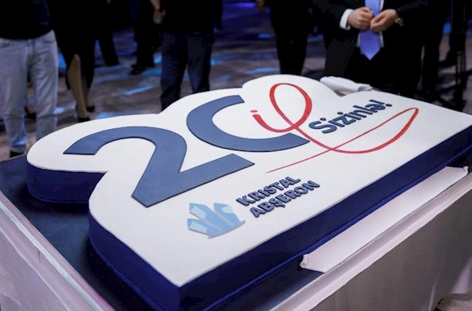 “Kristal Abşeron” 20 yaşını qeyd edir