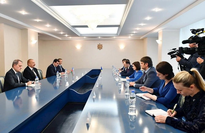 Kişineuda Azərbaycan və Moldova prezidentlərinin görüşü olub — YENİLƏNİB