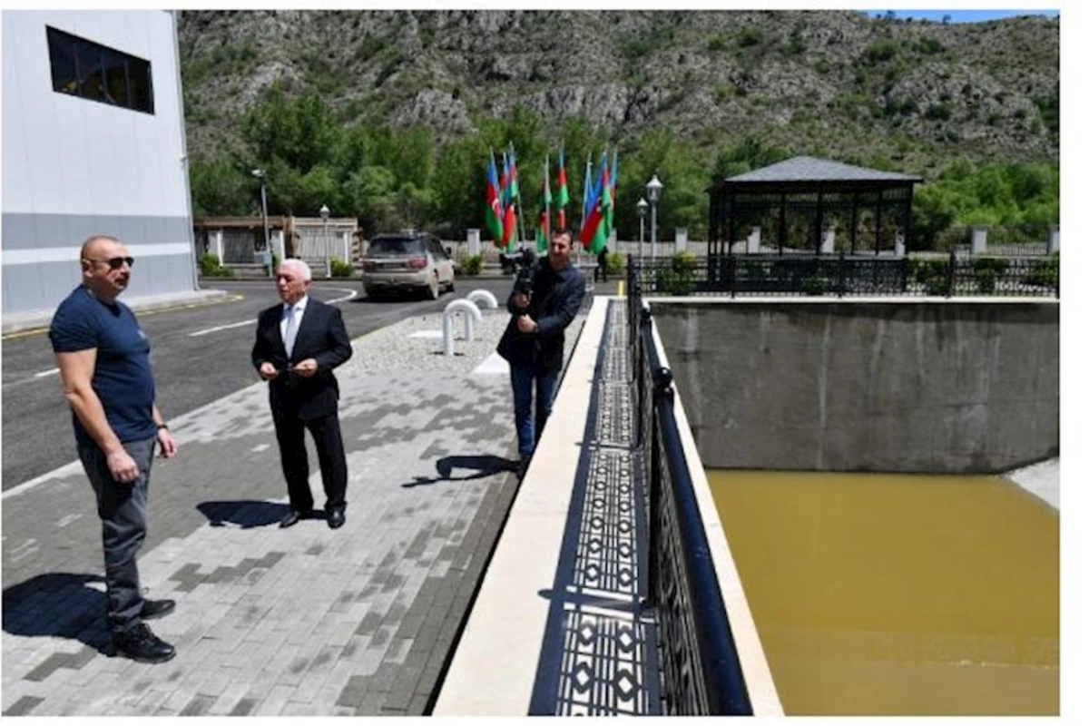 Prezident “Sarıqışlaq”- da tikinti işləri ilə tanış oldu