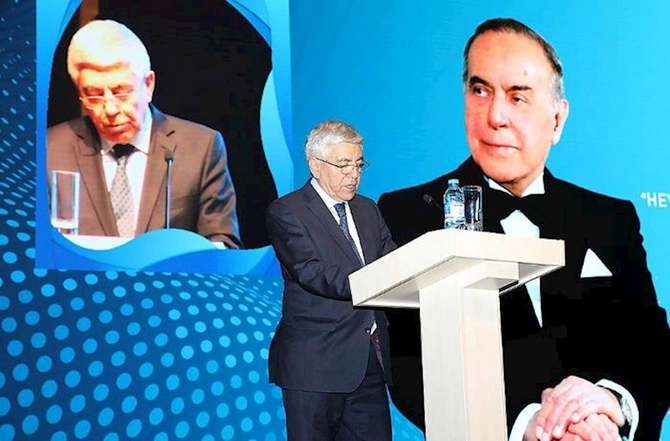 AHİK tərəfindən Ulu Öndər Heydər Əliyevin 100 illiyi münasibətilə tədbir keçirilib — FOTOLAR