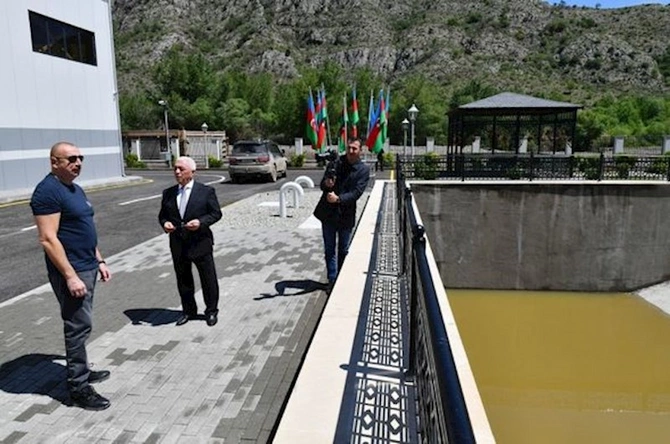 İlham Əliyev “Sarıqışlaq” SES-də tikinti işlərinin gedişi ilə tanış olub — FOTOLAR İlham Əliyev “Sarıqışlaq” SES-də tikinti işlərinin gedişi ilə tanış olub — FOTOLAR