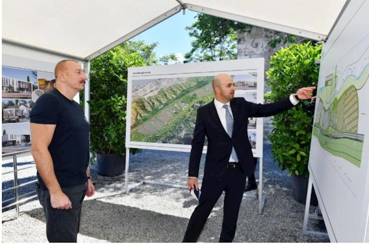 Prezident Qubadlının Xanlıq kəndinin təməlini qoydu — YENİLƏNDİ
