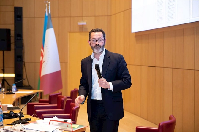 Mətbuat katiblərinə sertifikatlar təqdim olundu — FOTOLAR