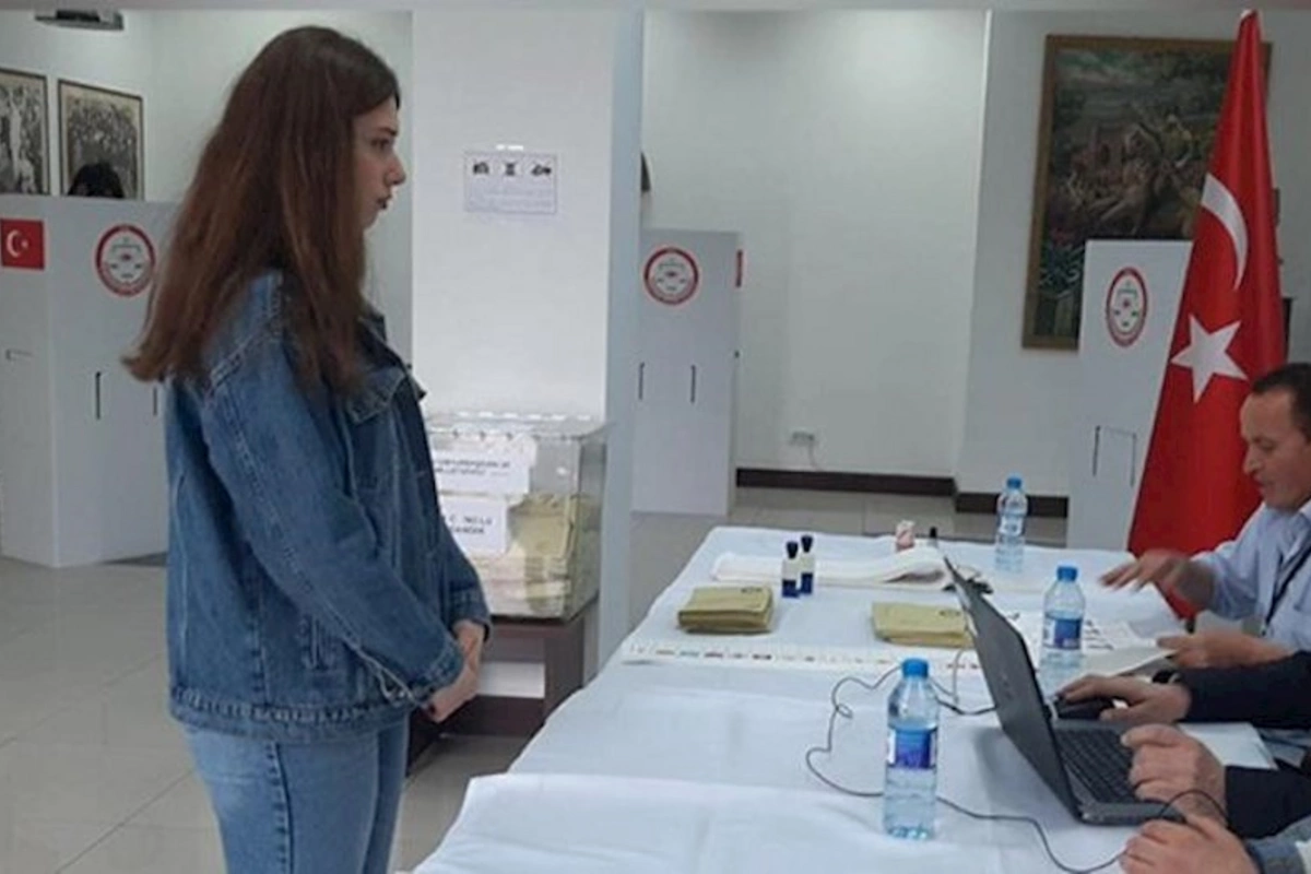 Türkiyənin Gəncədəki Baş Konsulluğundakı səsvermədə minə yaxın seçici iştirak edib
