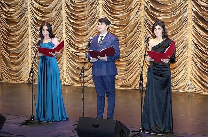 Ulu Öndər Heydər Əliyevin 100 illiyinə həsr olunan müsabiqə-festivalın yekun konserti keçirilib — FOTOLAR