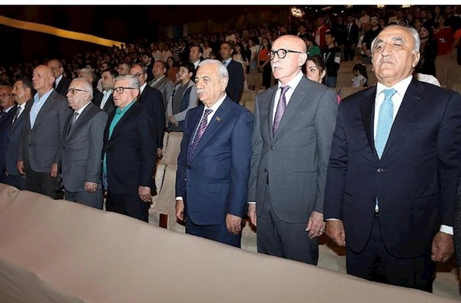 Ulu Öndər Heydər Əliyevin 100 illiyinə həsr olunan müsabiqə-festivalın yekun konserti keçirilib — FOTOLAR