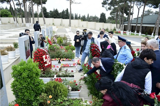 Xətai rayonunda şəhid Milli Qəhrəman İlqar Mirzəyevin 50 illik yubileyi qeyd edildi — FOTOLAR