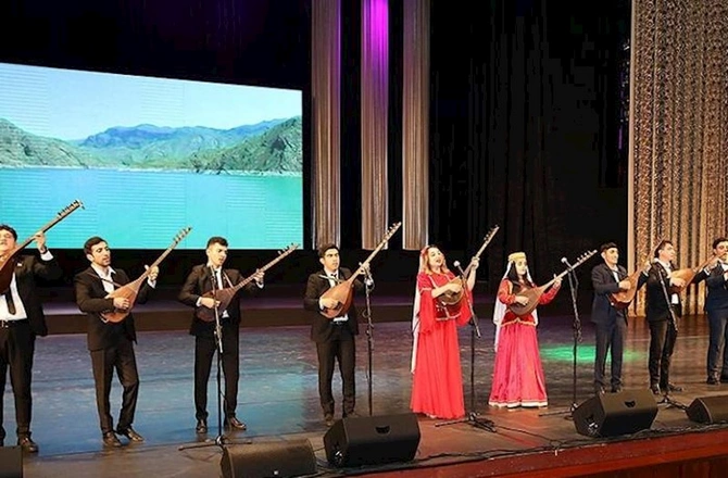 Ulu Öndər Heydər Əliyevin 100 illiyinə həsr olunan müsabiqə-festivalın yekun konserti keçirilib — FOTOLAR