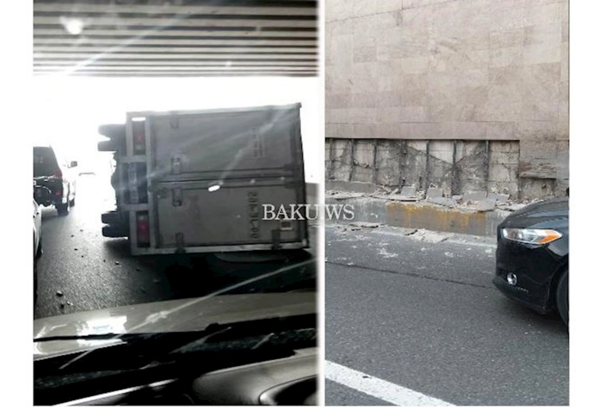 Bakı-Sumqayıt yolunda yük maşını qəza törədərək aşdı — VİDEO/FOTO