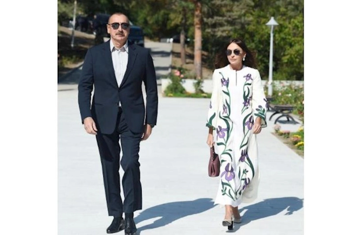 Prezident və birinci xanım Şuşada