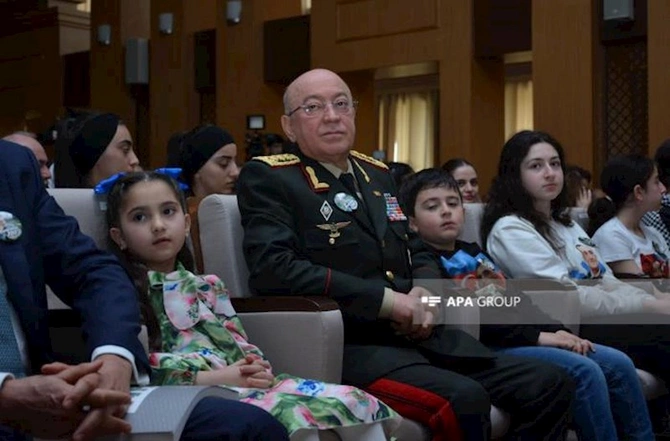 “Fövqəladə hallar uşaqların gözü ilə” respublika müsabiqəsinin qalibləri mükafatlandırılıb — FOTOLAR