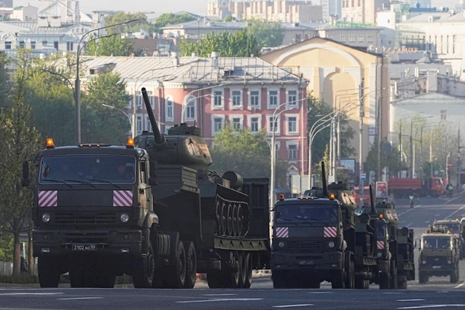 Moskvadakı paraddan — GÖRÜNTÜLƏR