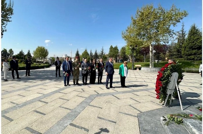 Azərbaycan vətəndaş cəmiyyəti nümayəndələri Türkiyədə səfərdədir — FOTO