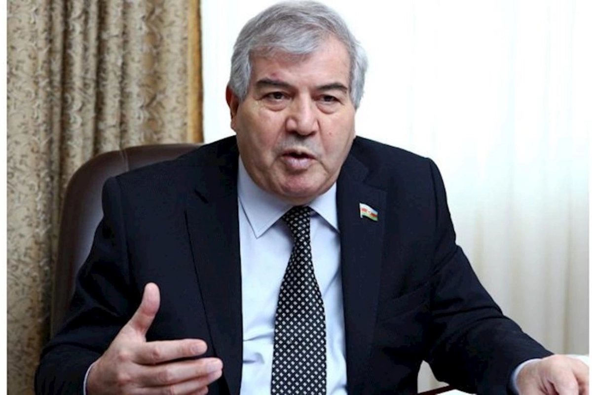 “Qanunlar elə yazılır ki, başa düşmürük!” — Deputat