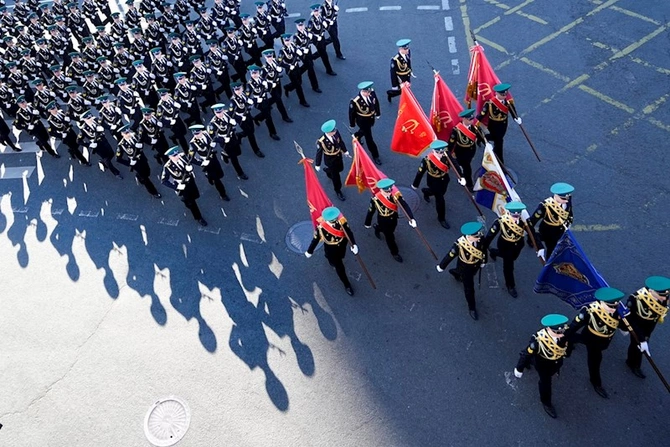 Moskvadakı paraddan — GÖRÜNTÜLƏR