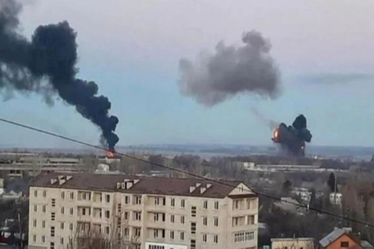 Rusiya Kiyevə 10 “İskəndər” ATDI: 3 ölü, 14 yaralı