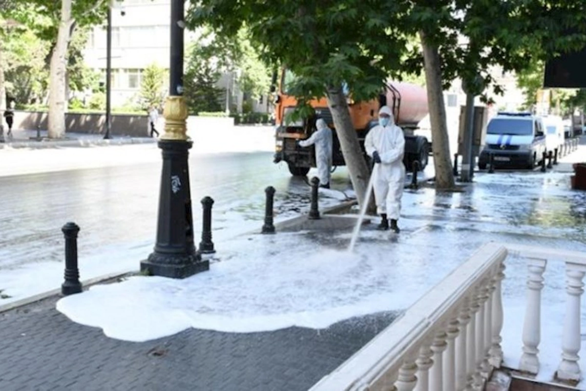 Bu gün Bakının 545 küçəsi yuyulub — FOTO