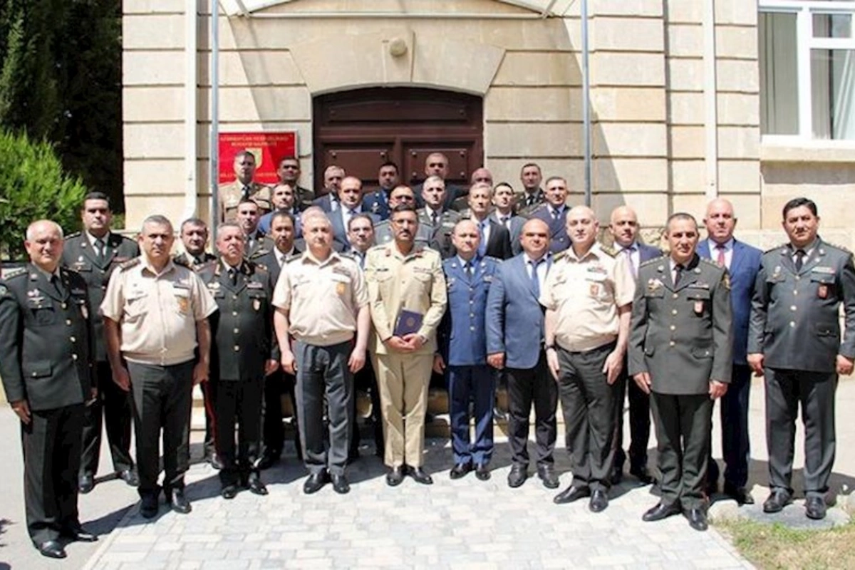Milli Müdafiə Universitetində buraxılış mərasimi keçirilib