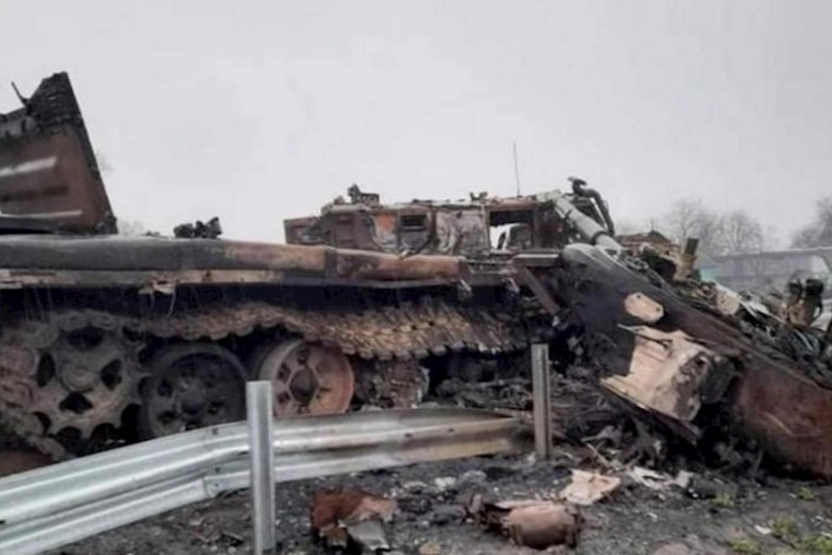 Rusiya Ukraynada son sutkada 890-dan çox hərbçi itirib