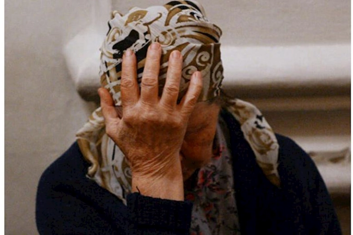 Azərbaycanda DƏHŞƏT! Nənə nəvəsinin ölüm xəbərini eşidib... — FOTO