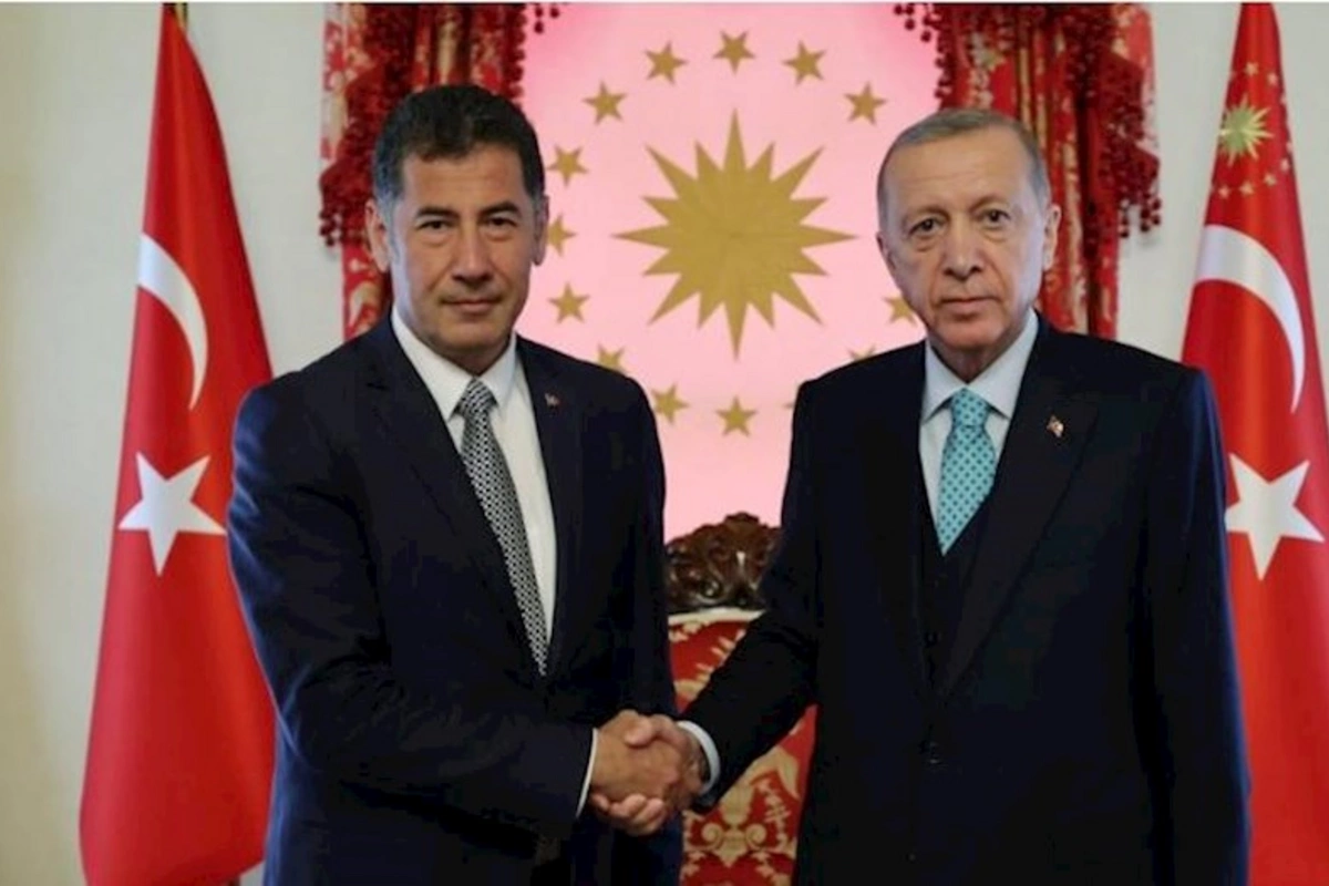 Ərdoğan Sinan Oğanla Azərbaycana GƏLİR