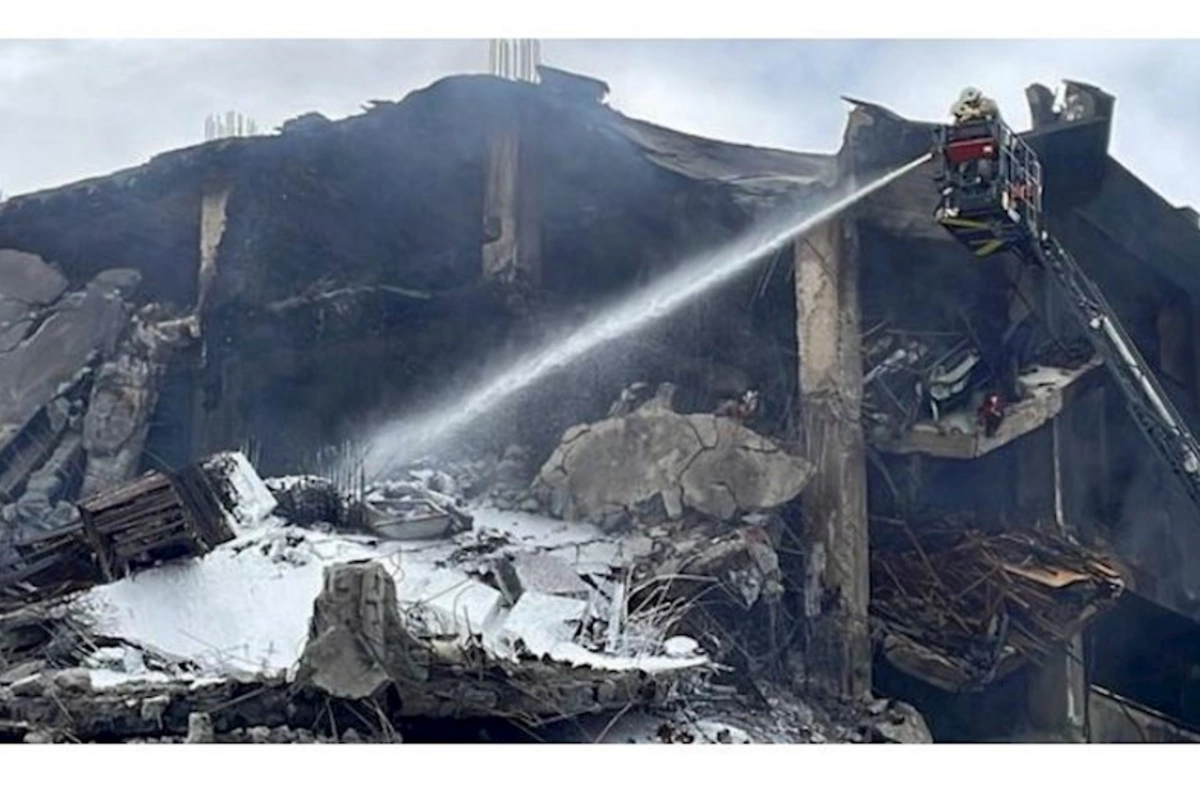 Fabrikdə çıxan yanğın 70 saat sonra söndürüldü